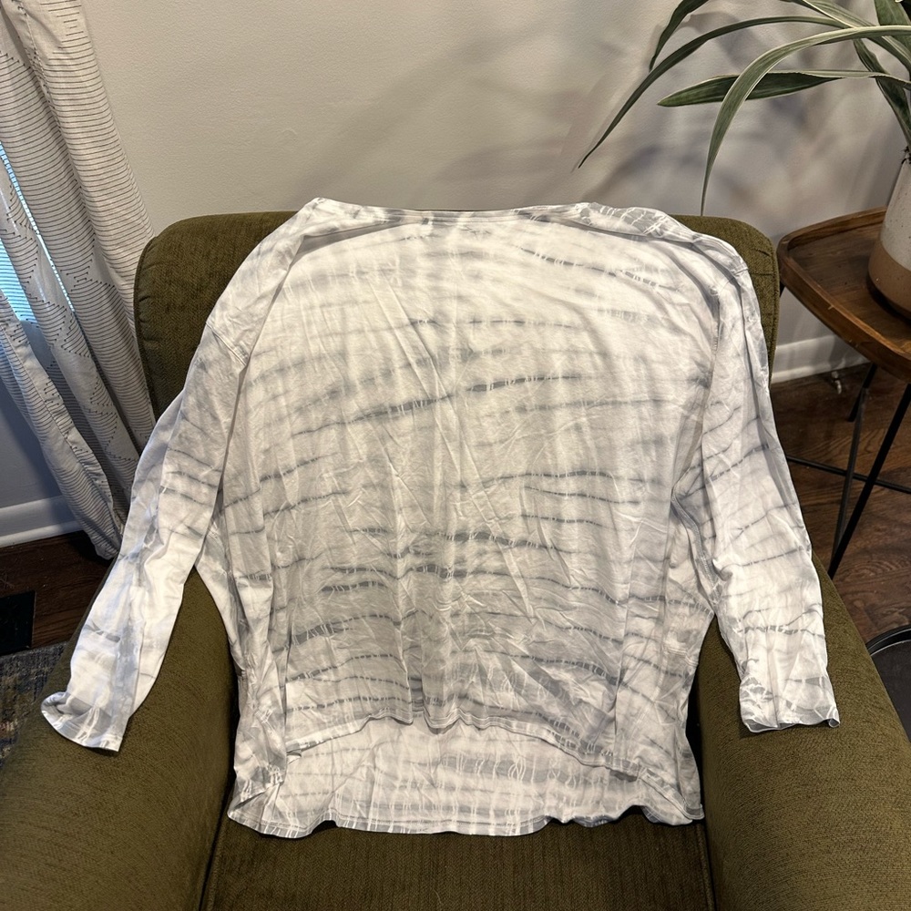 Lululemon Tie Dye Long Sleeve Back in Action Shirt Size 20 Like New Condition
